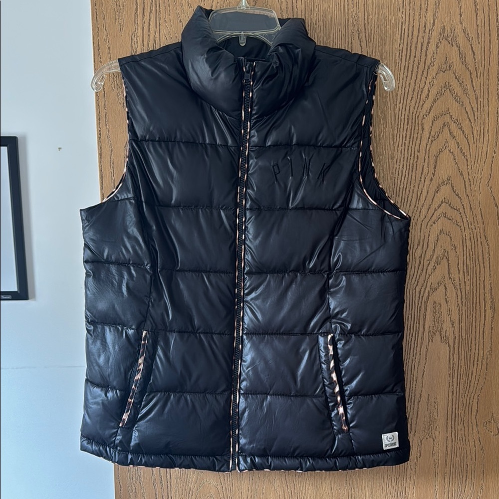 Sleek Black Puffer Vest with Zipper